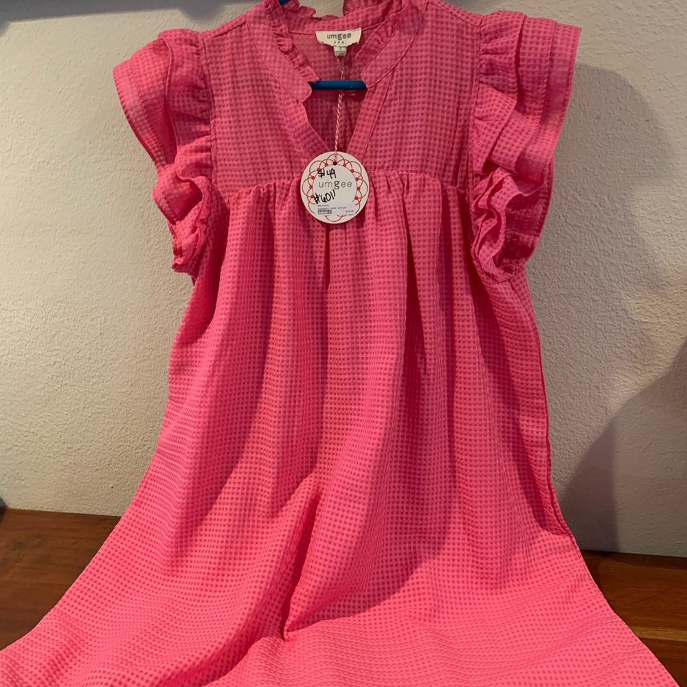 Umgee Vibrant Pink Textured Dress (size small)